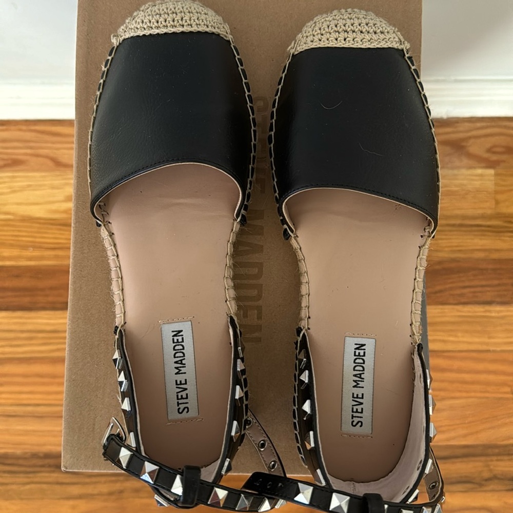 Espadrilles shoe.  Alissa Black w/removable strap.